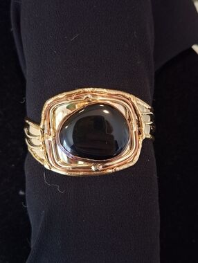 ARTESIAN MIXED METALS AND LARGE ONYX CUFF BRACELET